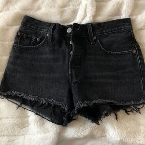 Levi’s 501 high-waisted shorts
